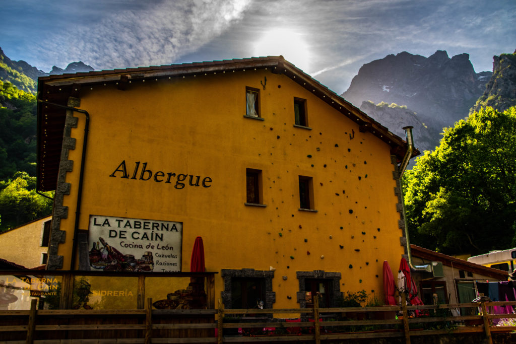 Albergue de Caín