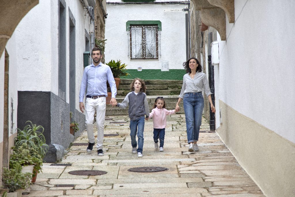 El turismo gallego alcanza cifras récord en 2025 y consolida su peso en la economía