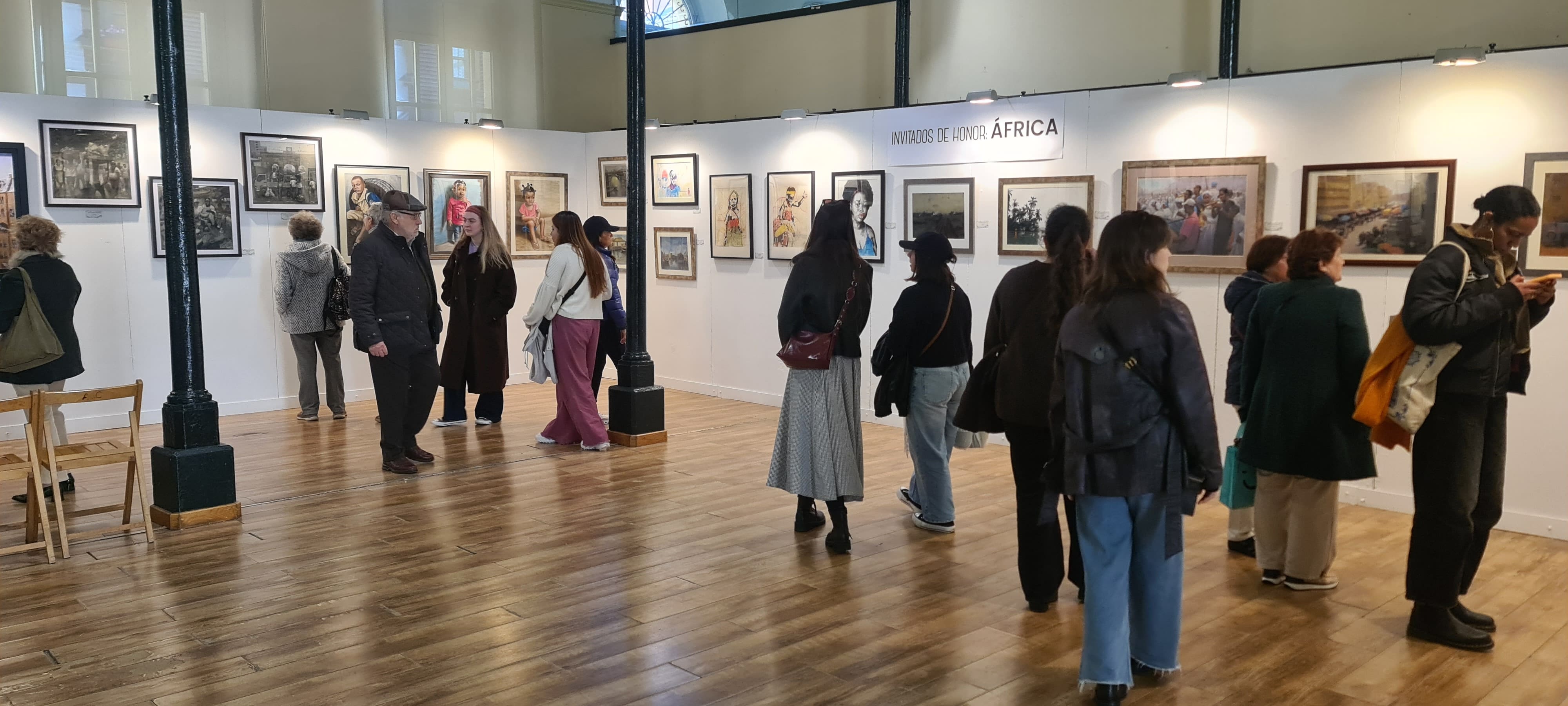 Oviedo despide la VIII Bienal Internacional de Pintura al Pastel tras recibir cerca de 6.000 visitantes